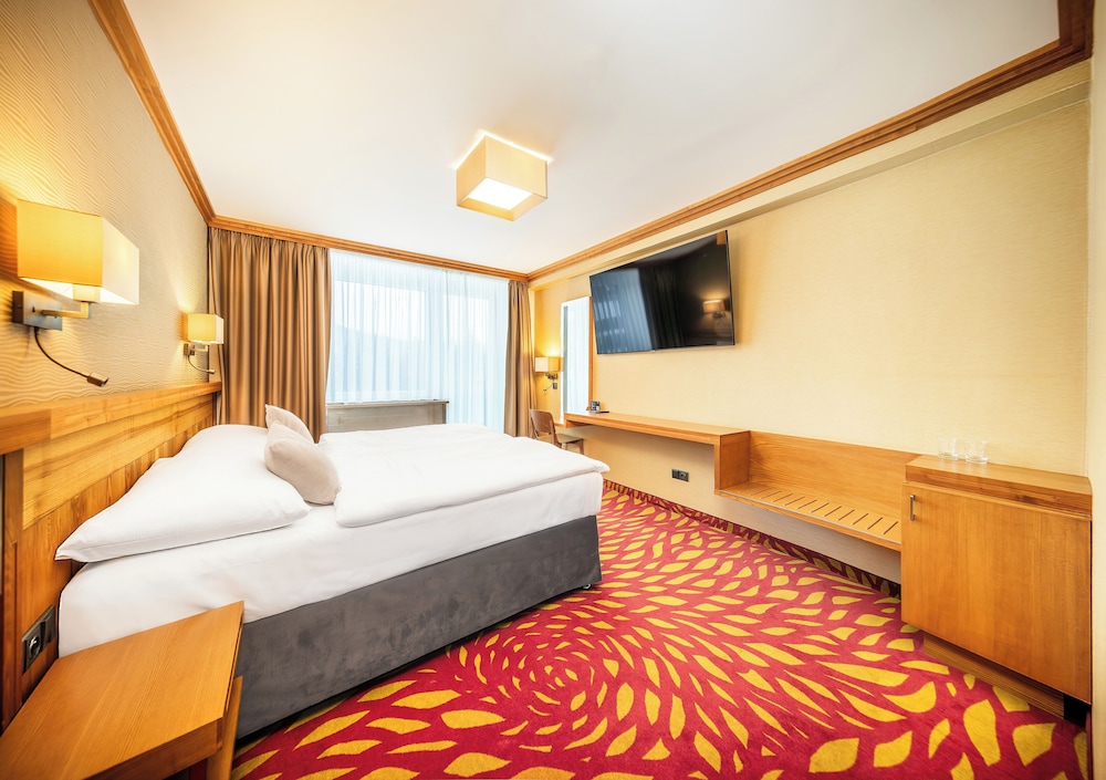 Hotel Harmony Club Hotel 16/67