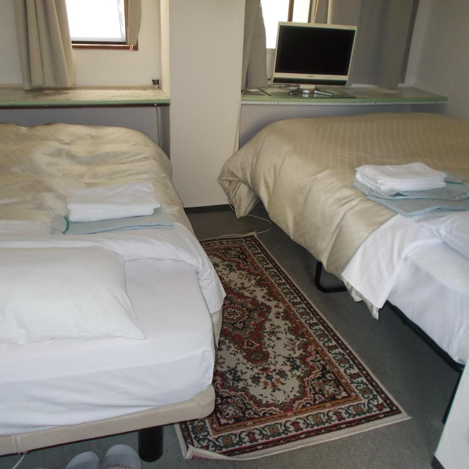 Hotel Avanti 11/32