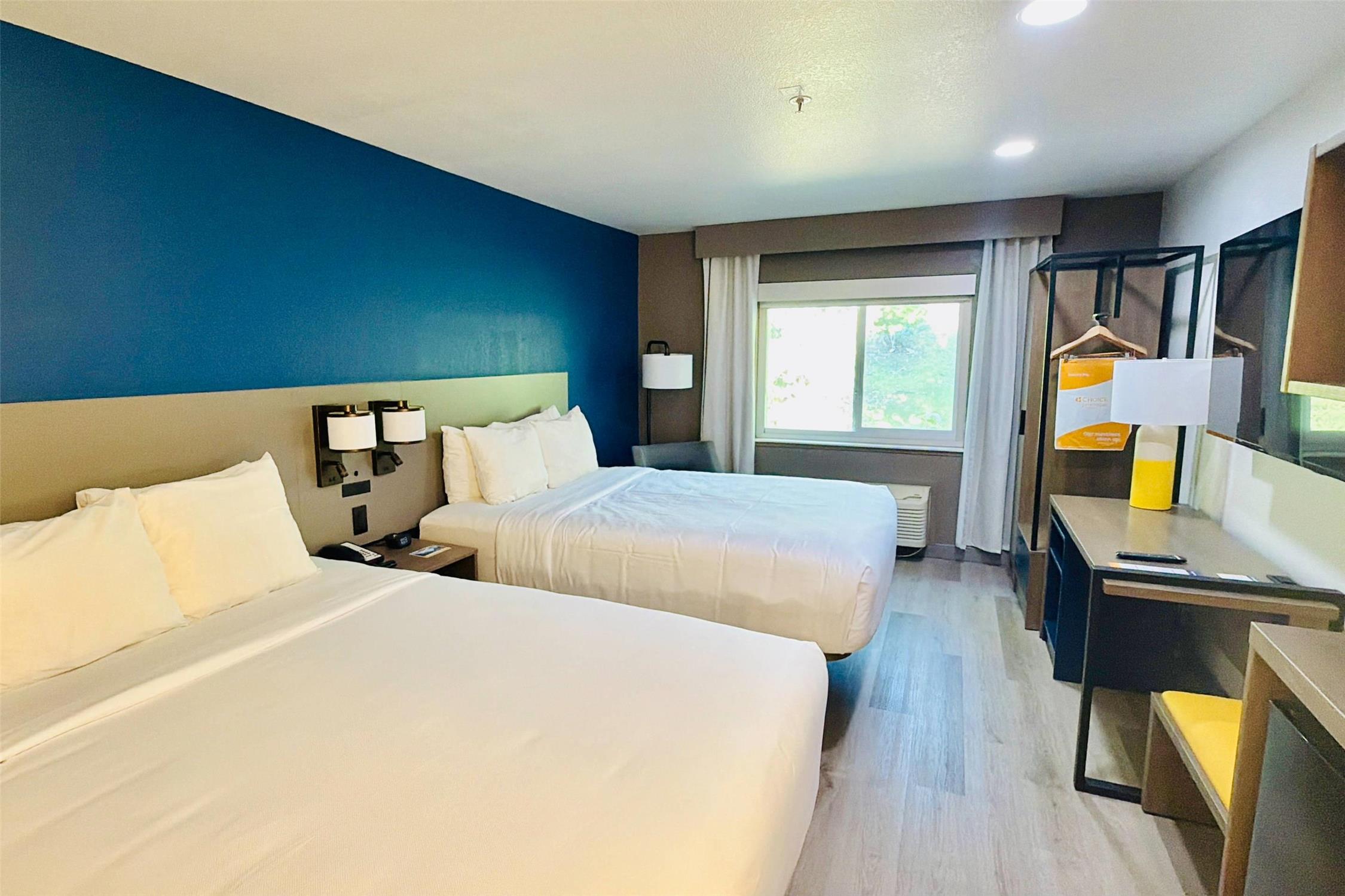 Comfort Inn Fontana, CA 11/26