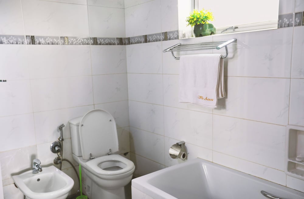 Yoho Villa Acacia 34/36