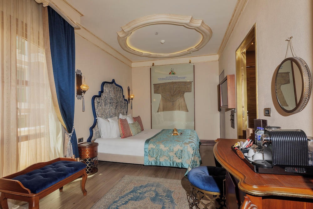 Romance Istanbul Hotel 50/75