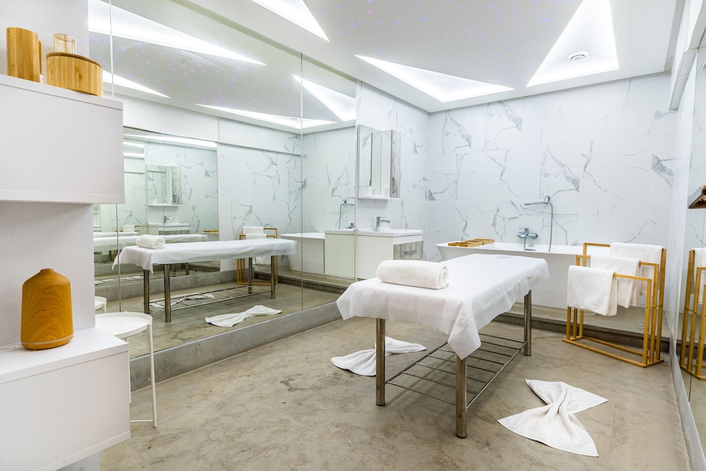 One Hotel Casablanca 22/50