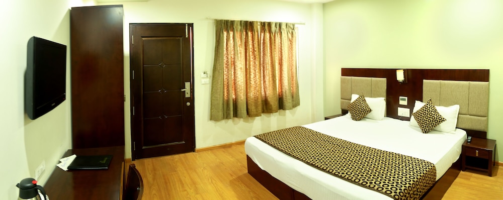 HOTEL ROYAL PALM 17/61