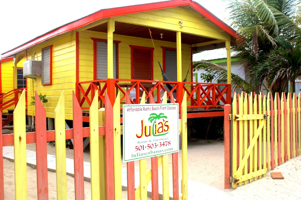 JuliaS Cabanas 2/50