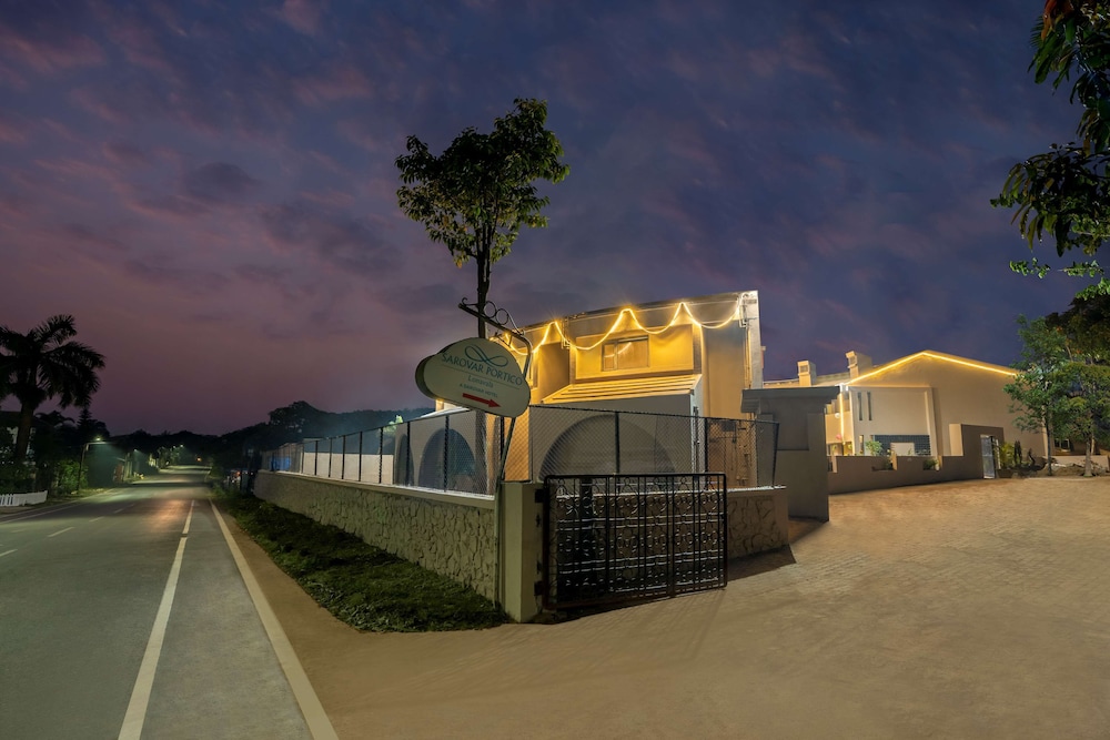 Sarovar Portico Srinagar 4/54