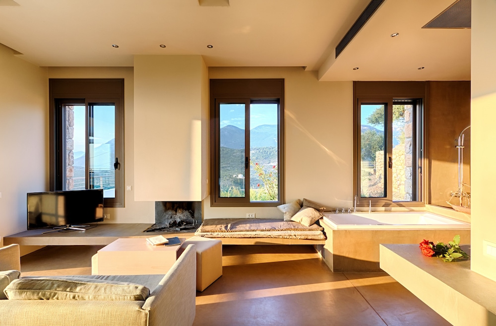 Euphoria Suites 16/41