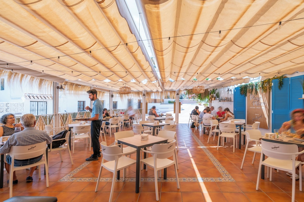 Playamaro Hotel 34/50