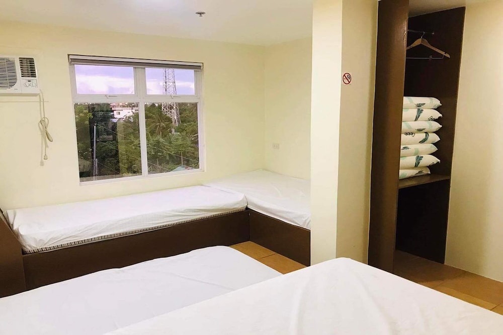 I m Inn Hotel Sorsogon near SM Terminal by ZUZU 19/41