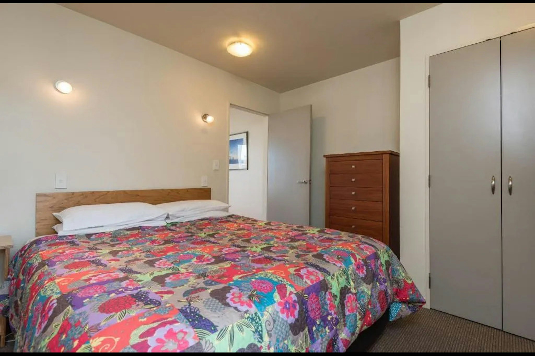 Parkside Motel 17/75