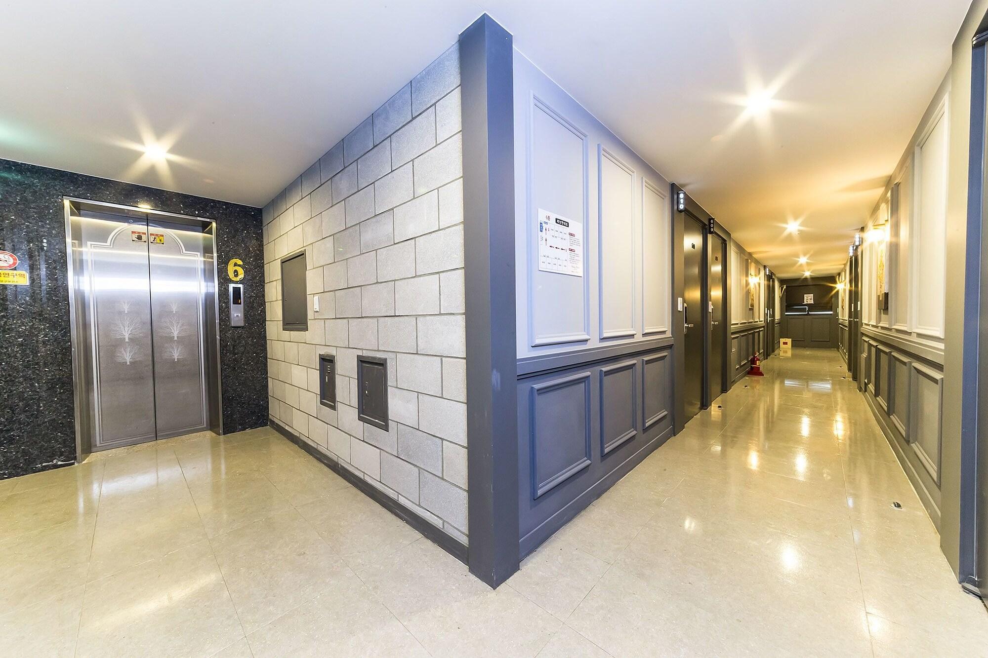 Jakjeon Dream Palace 4/36