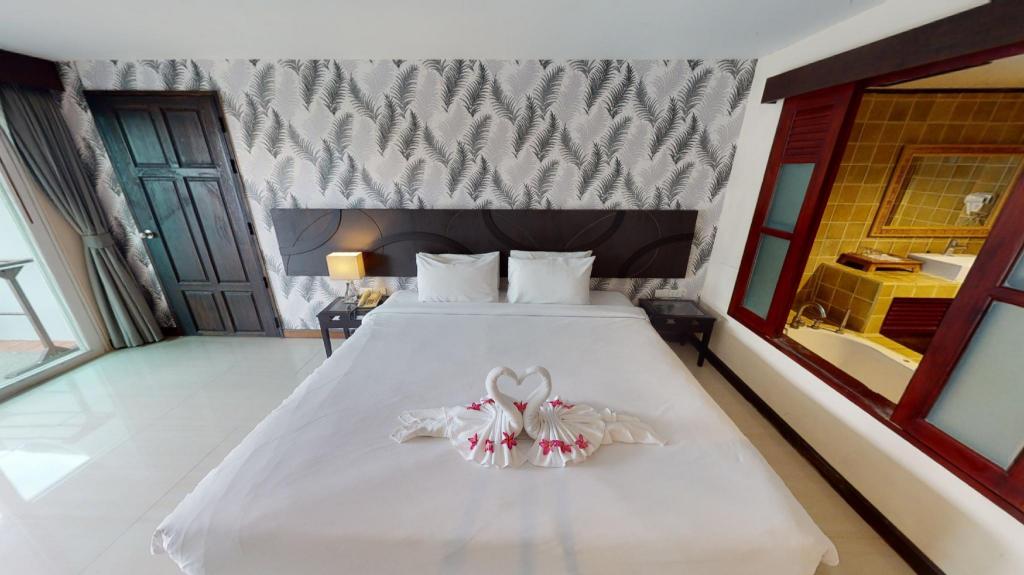 Deluxe, Double Bed