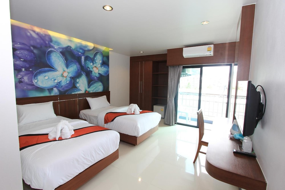 The Crystal Beach Hotel 25/56