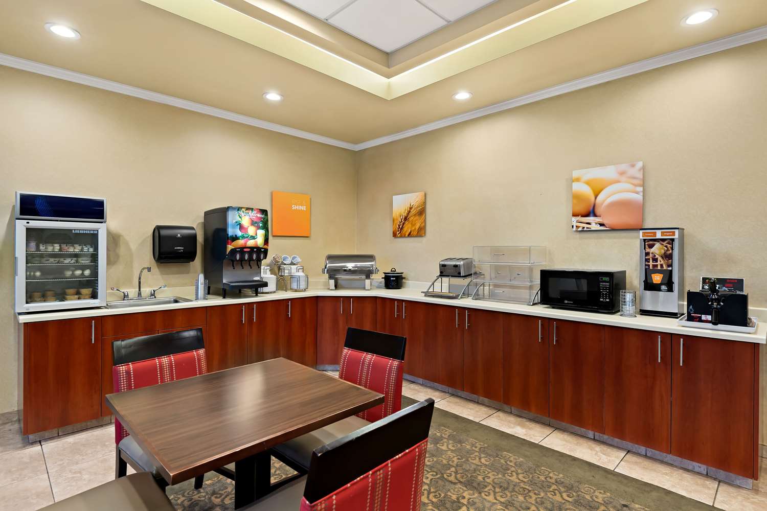 Comfort Inn and Suites Creswell 34/45