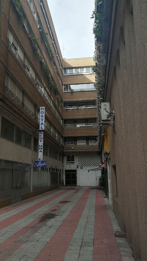 Hostal La Embajada 38/49