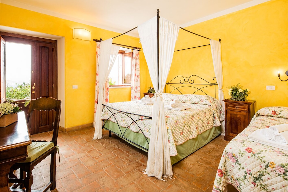 Castello Di Titignano 7/50