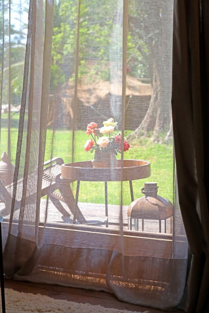 Domaine des Remparts Hotel and Spa 34/60