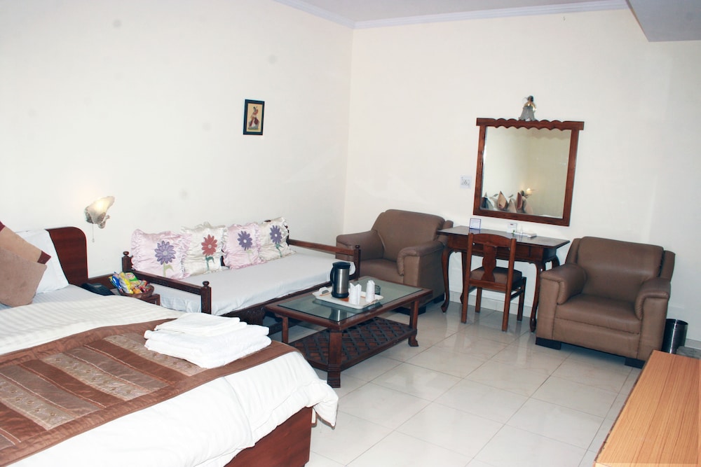 South Indian Hotel 53/64