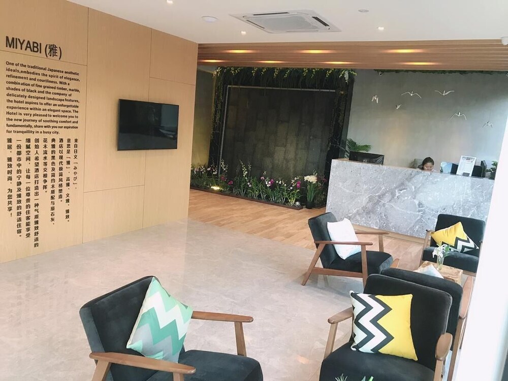 MIYABI HOTEL PERMAS 36/50