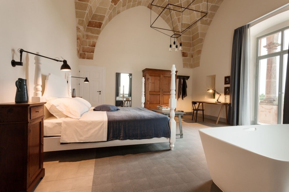VINILIA WINE RESORT 37/78