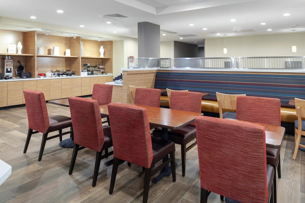 Towneplace Suites By Marriott San Antonio Westover Hills 26/26