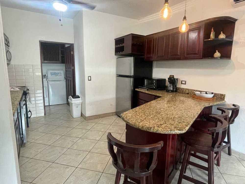 The Oaks Tamarindo Condominiums 39/67