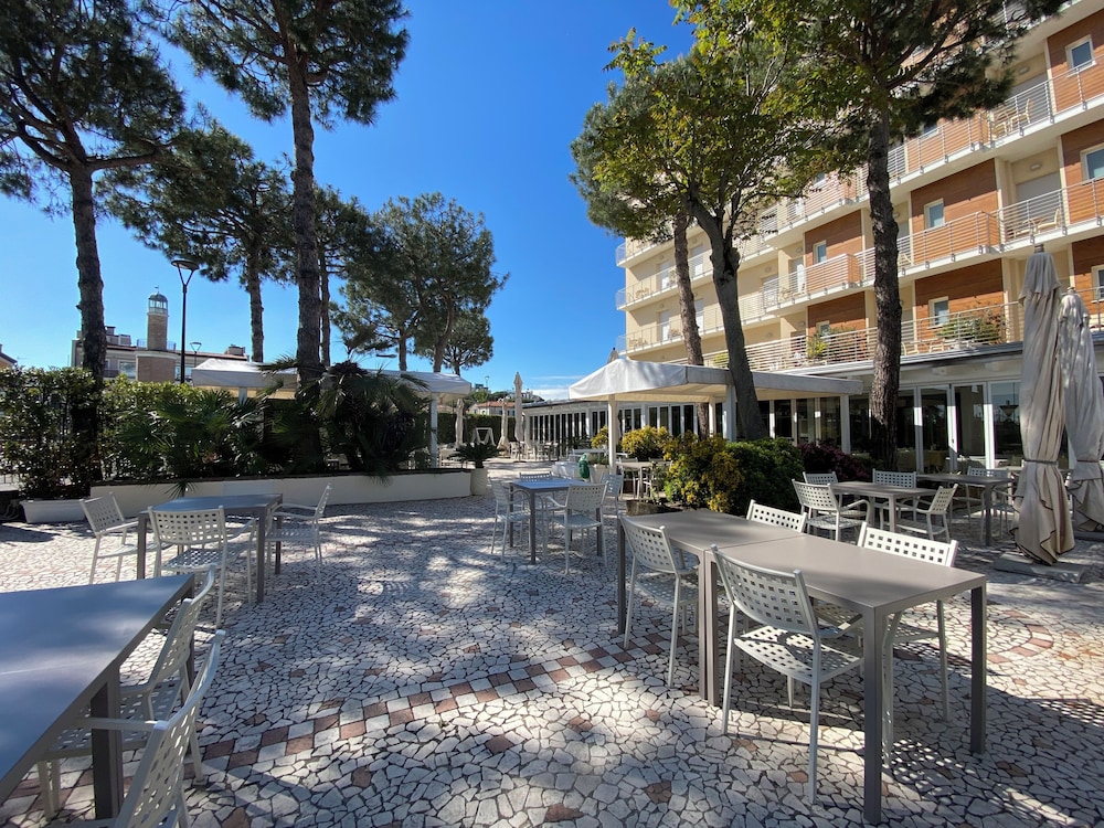 Franca Hotel 23/50