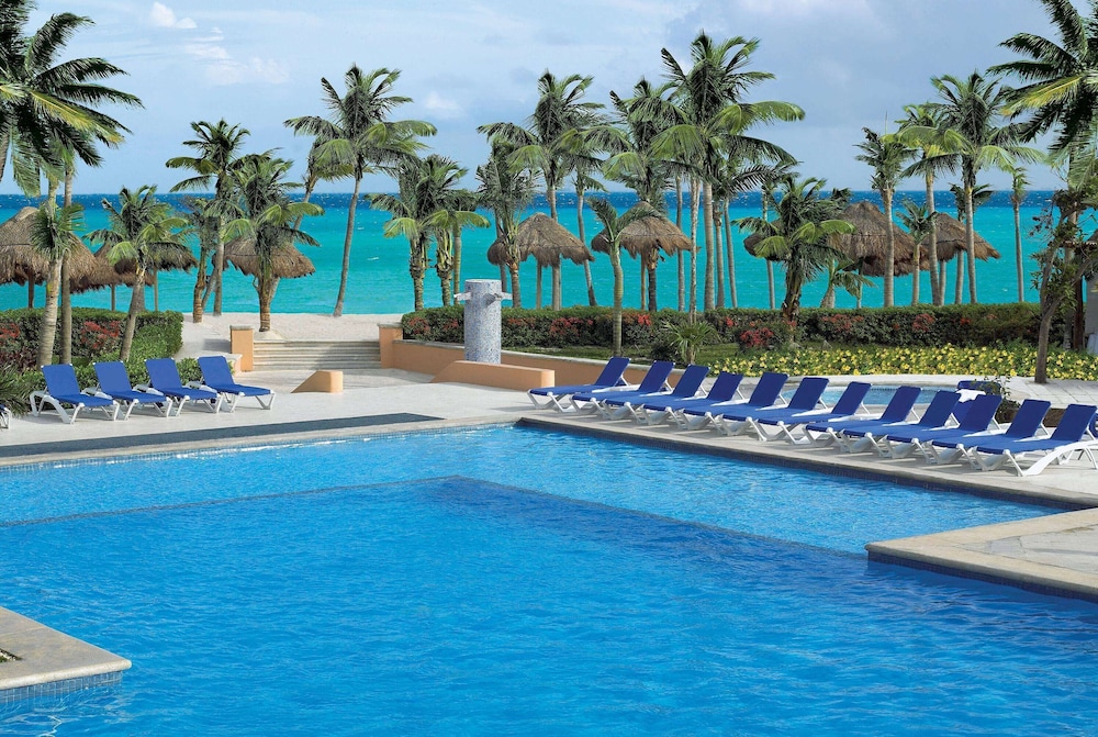 Viva Azteca by Wyndham A Trademark All Inclusive Resort 7/84