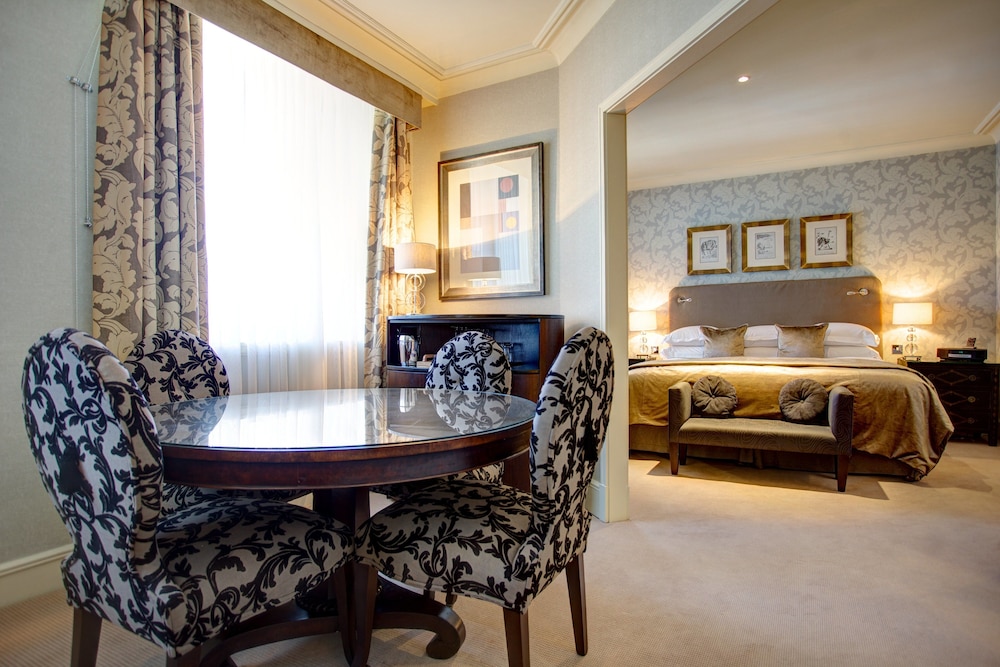 Chester Grosvenor And Spa 39/50