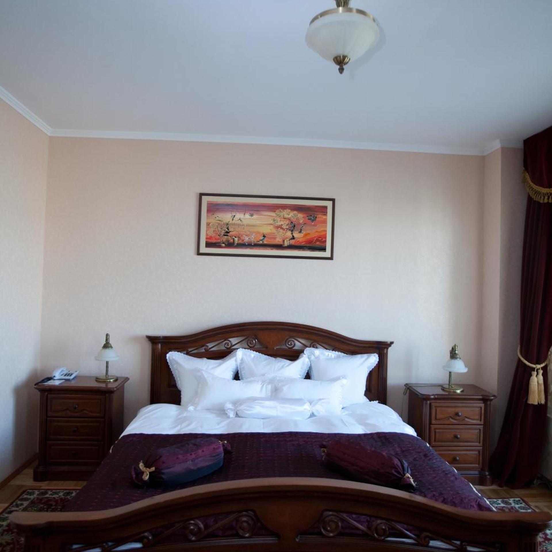 ROYAL, APARTMENT