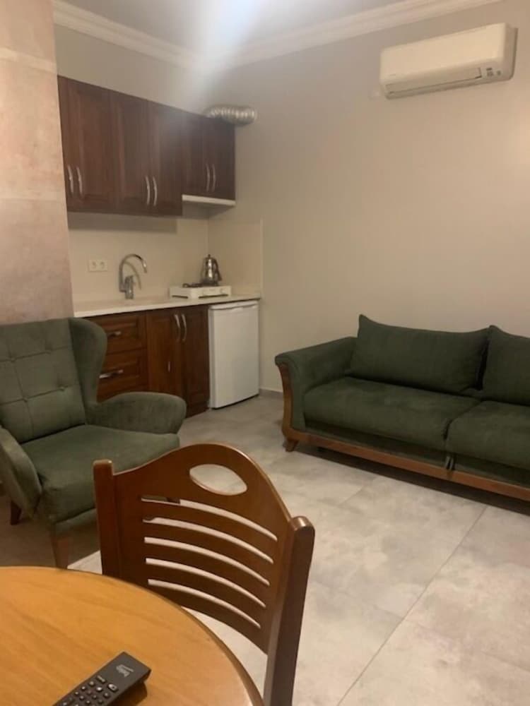 Orya Apart 20/50
