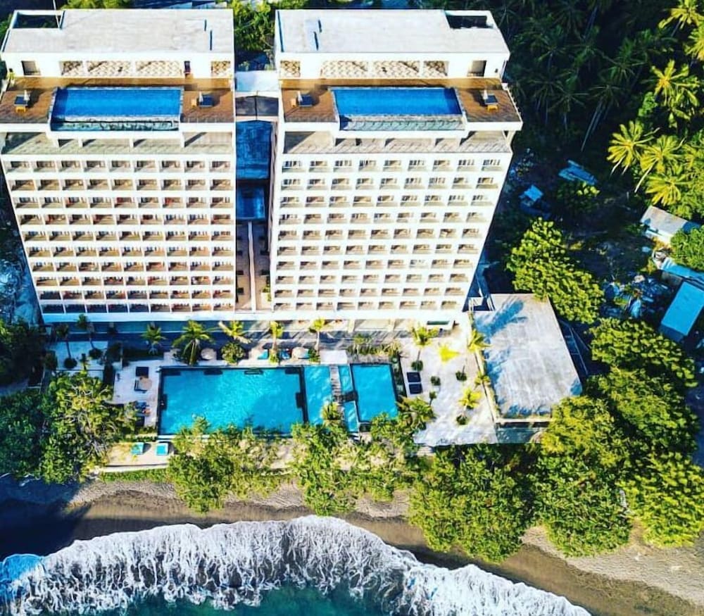 Louis Kienne Resort Senggigi 8/68