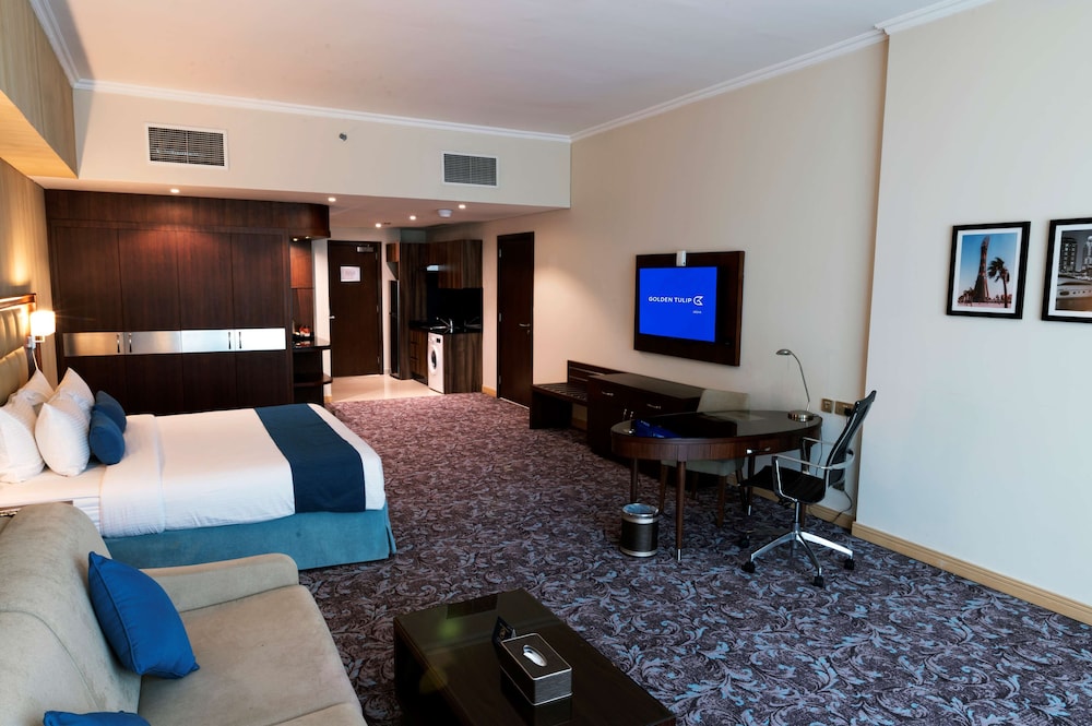 Golden Tulip Doha 36/67