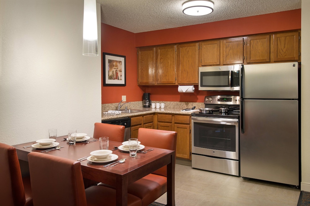 Residence Inn San Diego Sorrento Mesa/Sorrento Valley 35/44