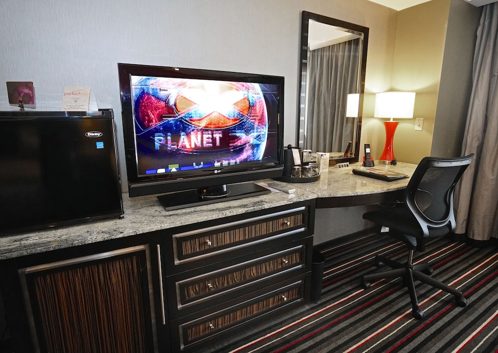 Hard Rock Hotel & Casino Tulsa 52/71
