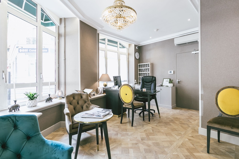 Hotel Saint Christophe 55/68