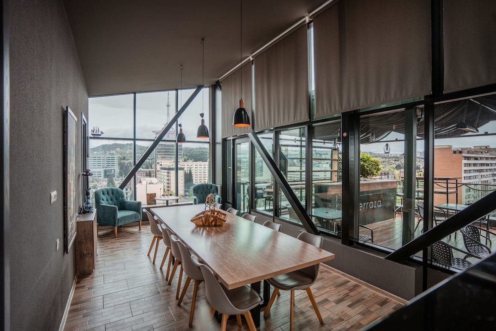 Hotel Grand View In Tbilisi 32/45