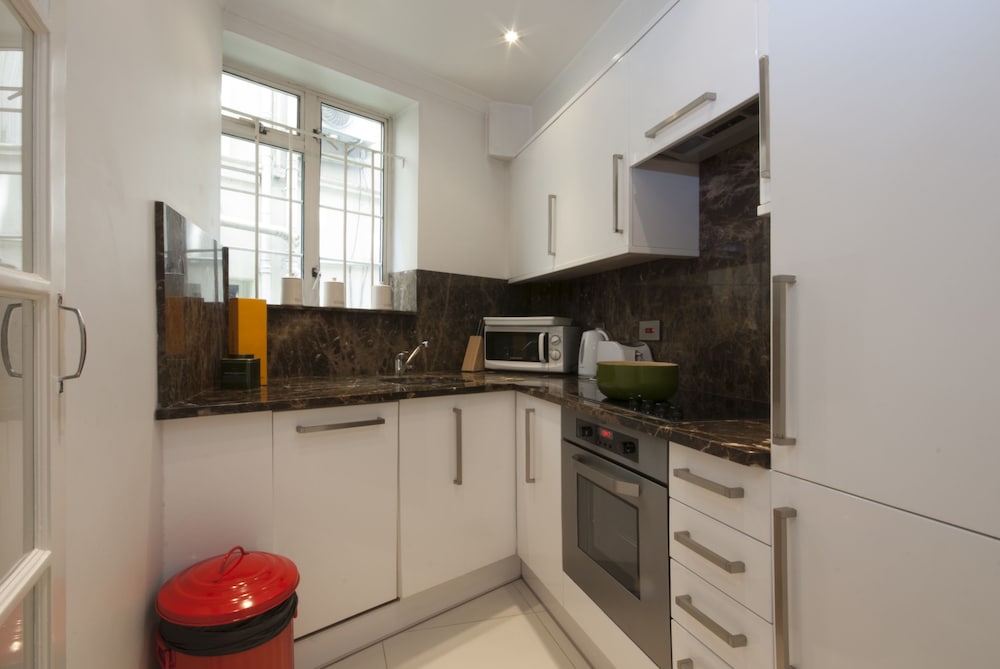 Fountain House 6/50