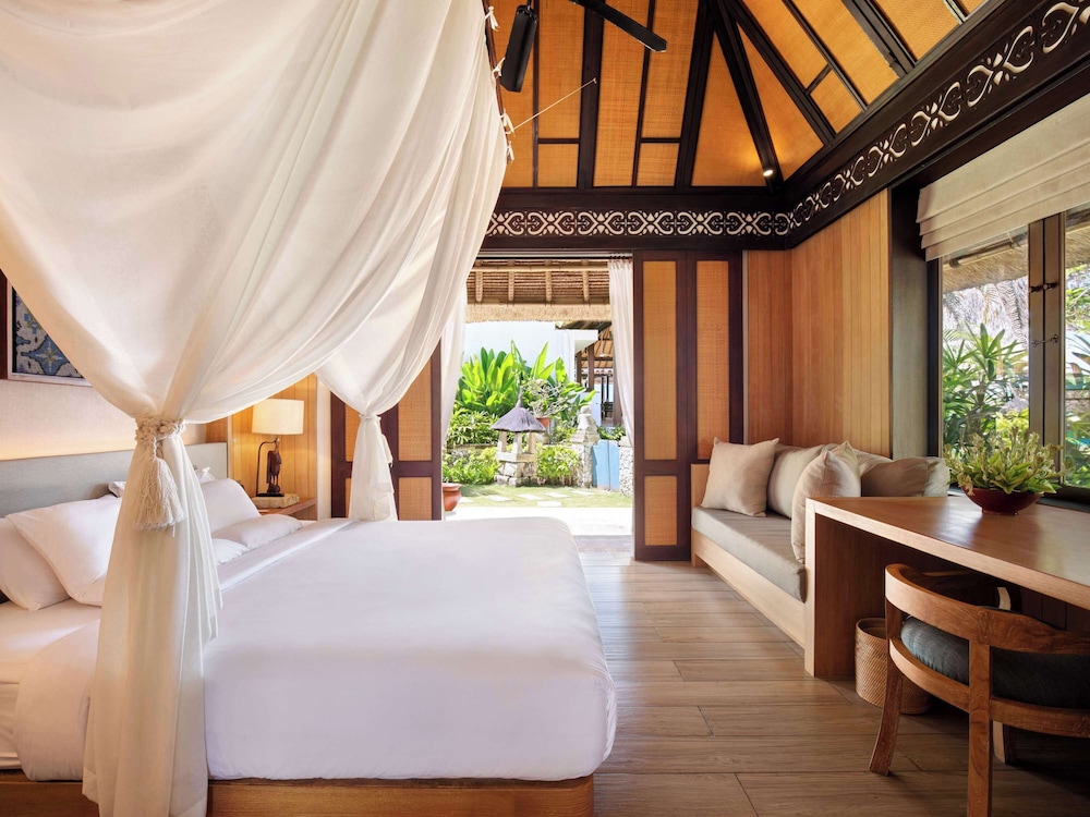 1 Bedroom, Villa, King Bed, Private Pool, Beach Wing