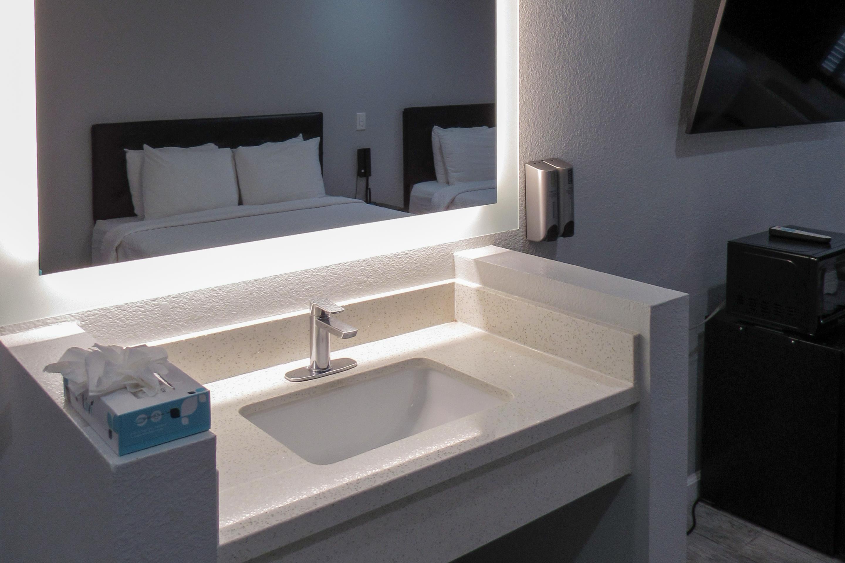 ROOM, 2 QUEEN BEDS, ACCESSIBLE