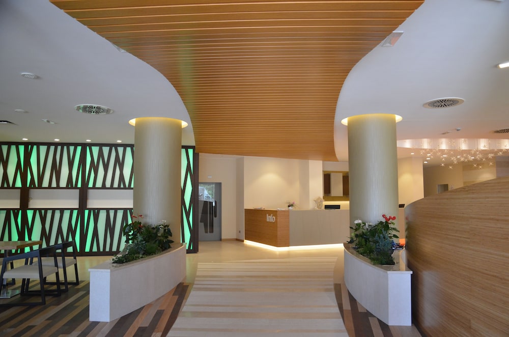 Laguna Park Hotel 12/61