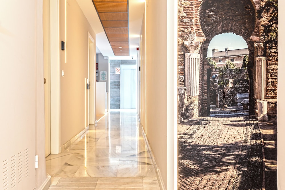 Malaga Rivas 34 Suites Homes 48/48