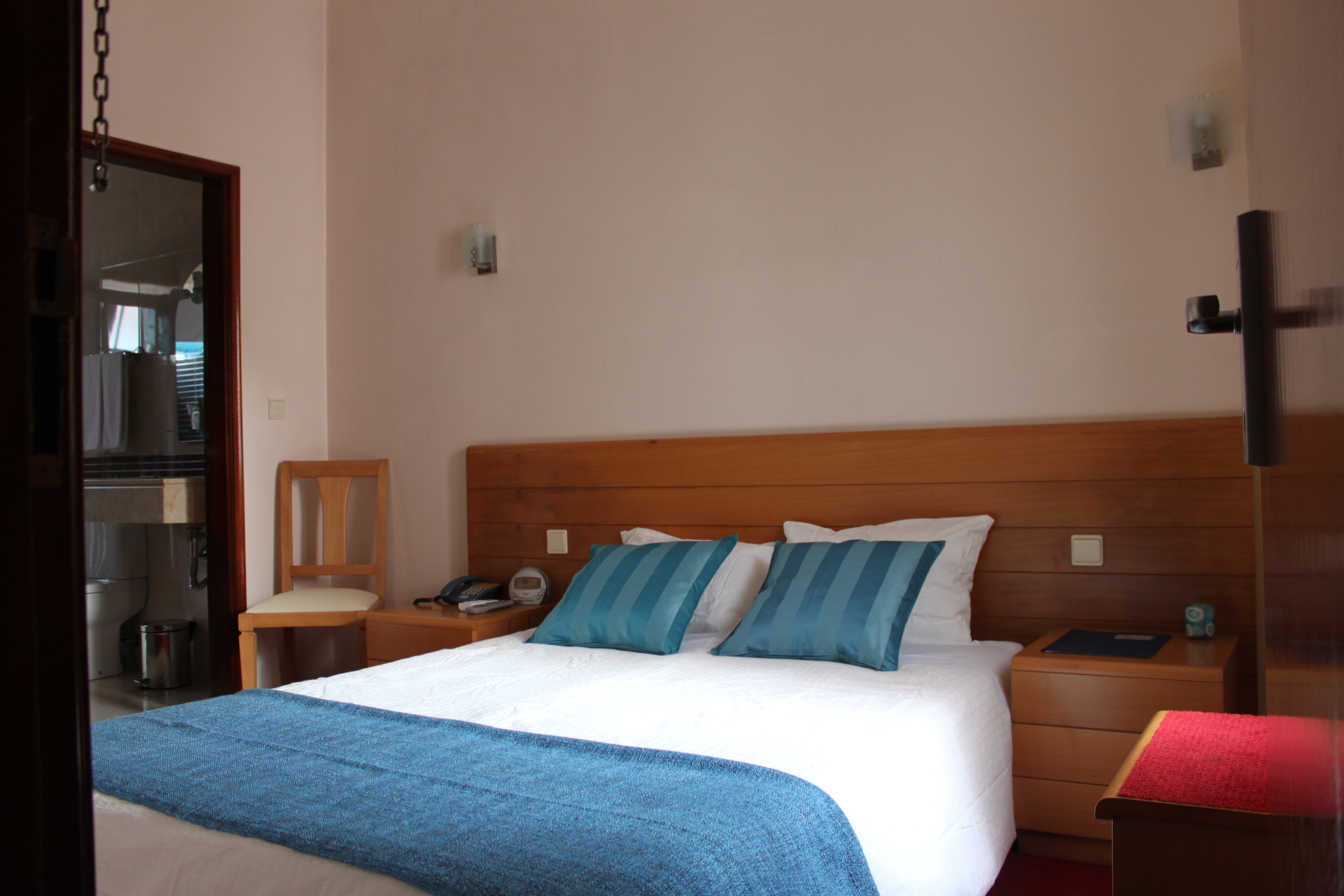 HOTEL QUASAR 17/35