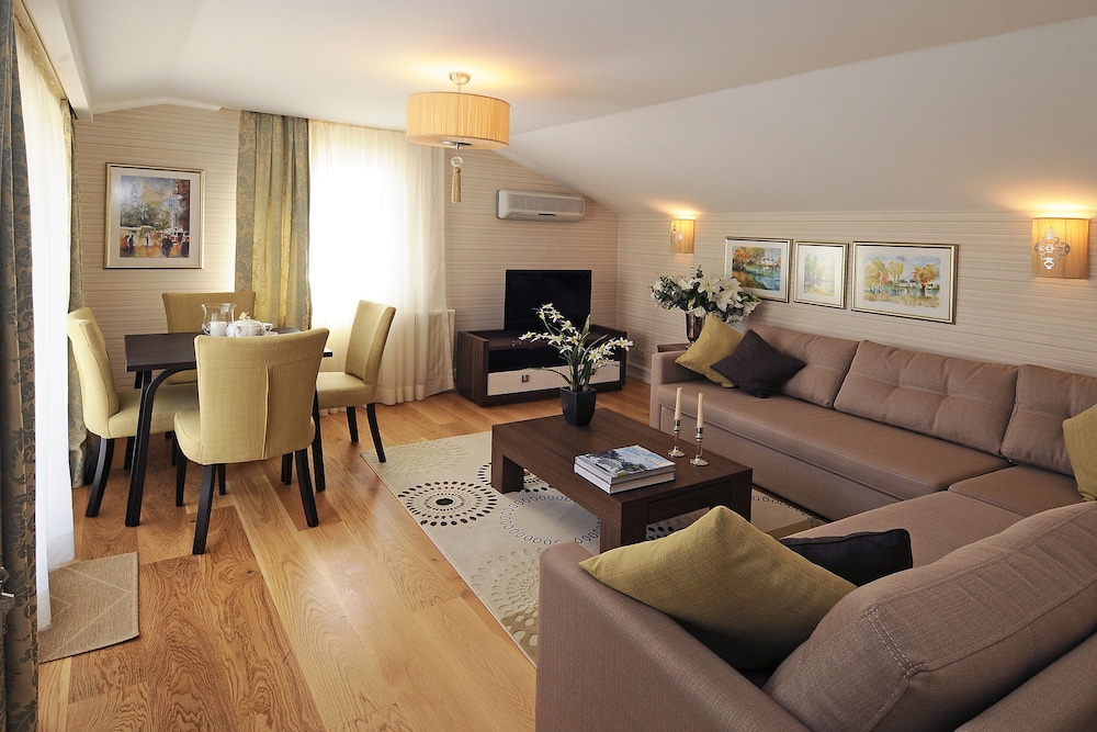 Cheya Residence Tesvikiye 39/67