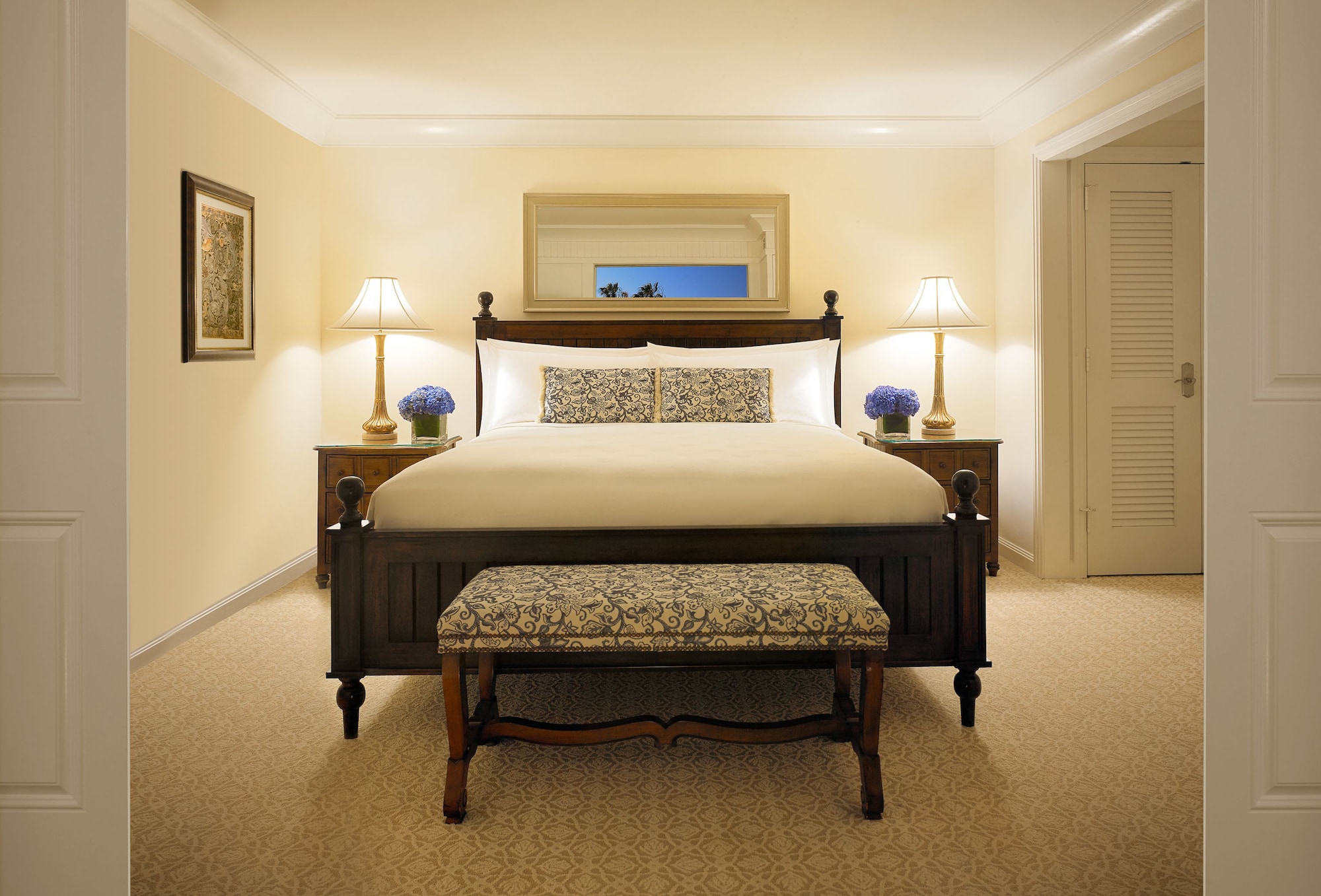 Sunset, Suite, King Bed, Sofa