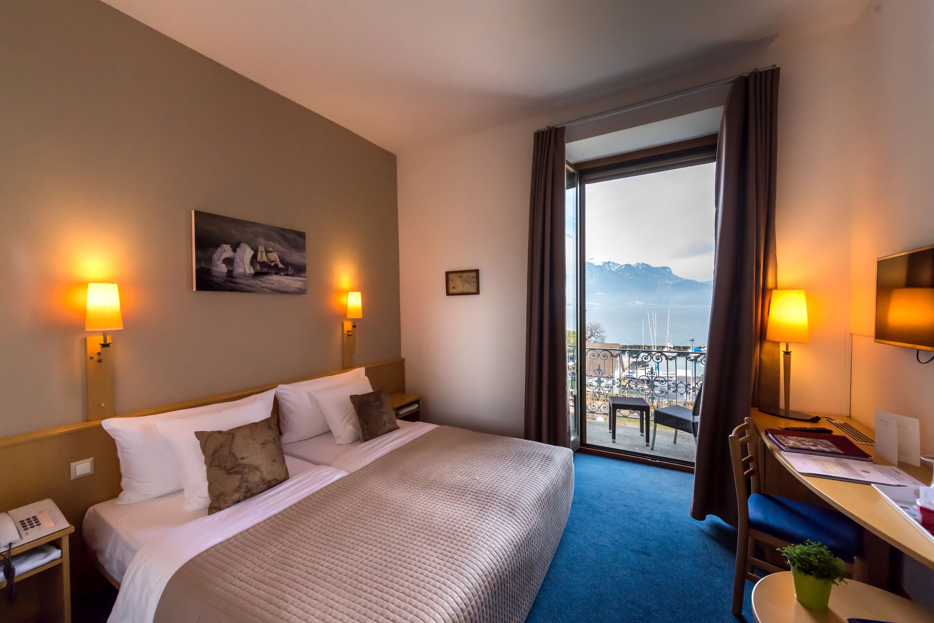 Hotel Bon Rivage 2/24