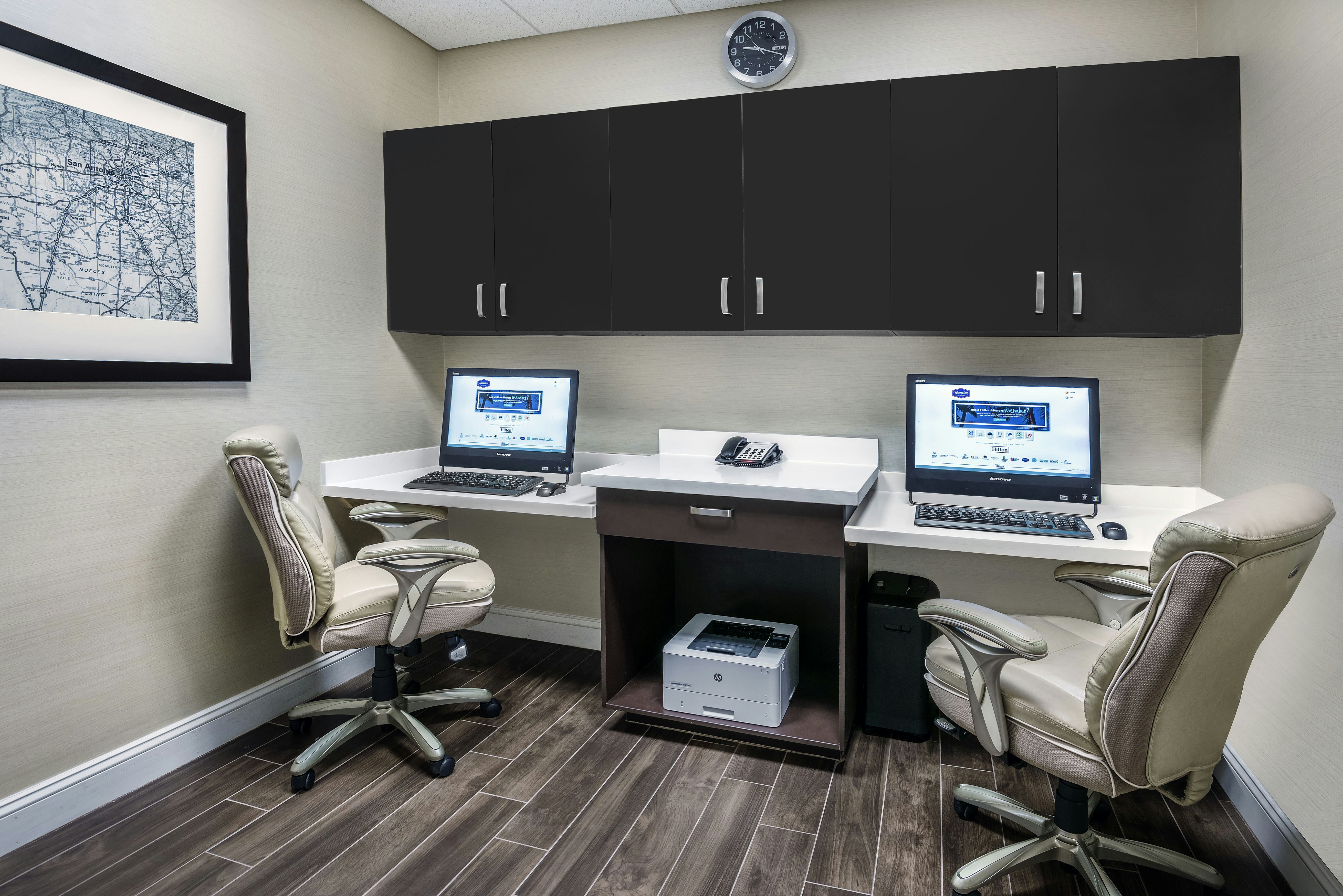 Hampton Inn Suites San Antonio Brooks City Base Tx 28/37