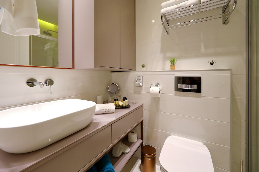 Luxury Rooms Kadena 40/45