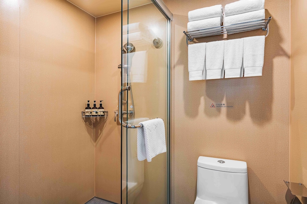 Ramada Encore by Wyndham Kunming Guandu 35/35
