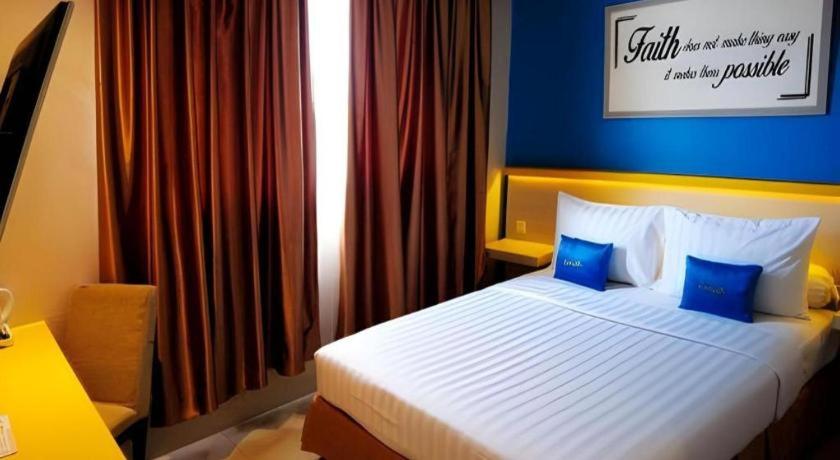 Zenith Hotel Kendari 11/43