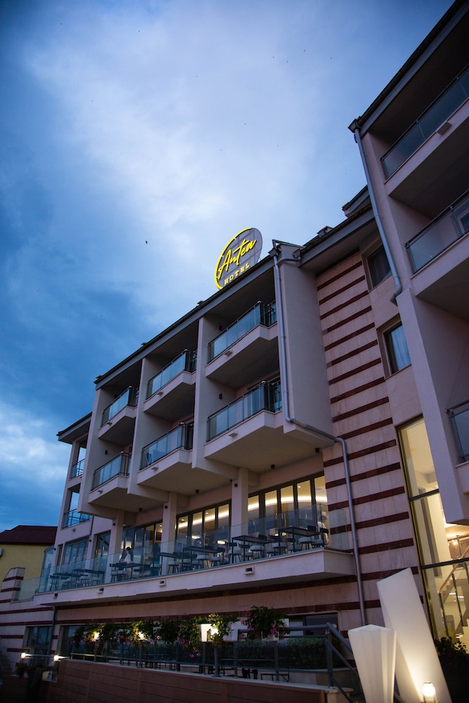 hotel